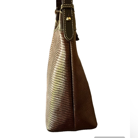 Dooney and Bourke chestnut and brown lizard embossed tmoro leather handbag tote - Picture 5 of 12